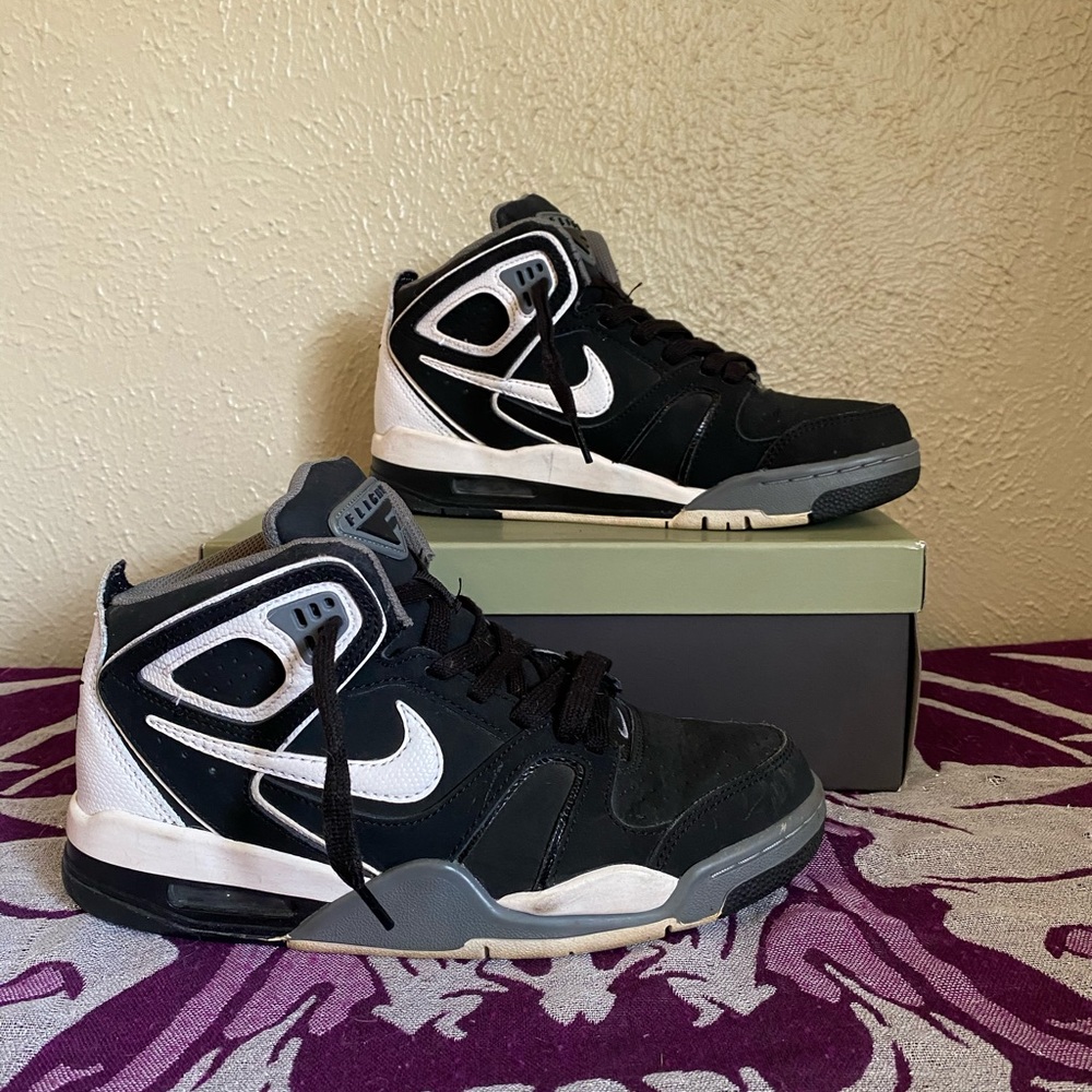 Nike Air Flight Falcons